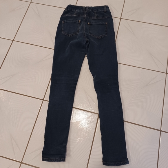 Free Add-on Dark Blue Button-Fly Jeans - Size 5 (Junior) - Picture 4 of 8